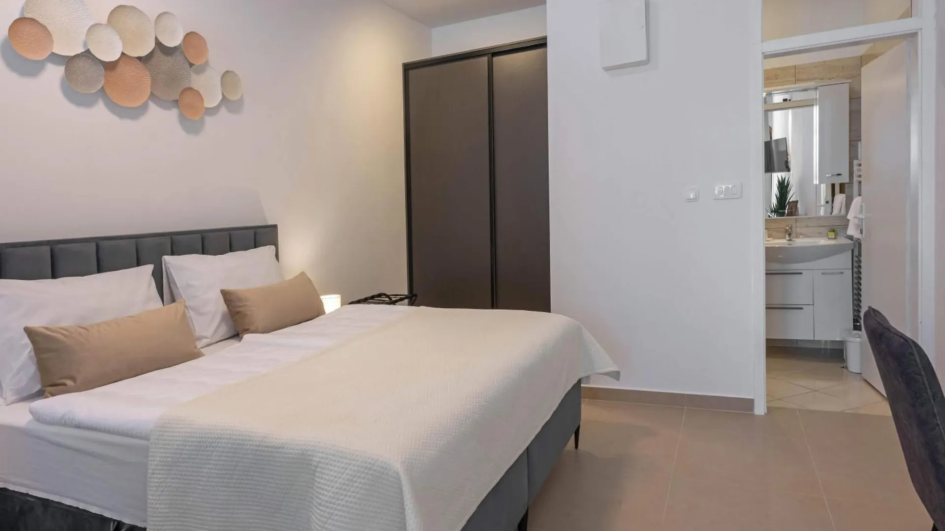 Villa Klaric Apartments ロヴラン クロアチア