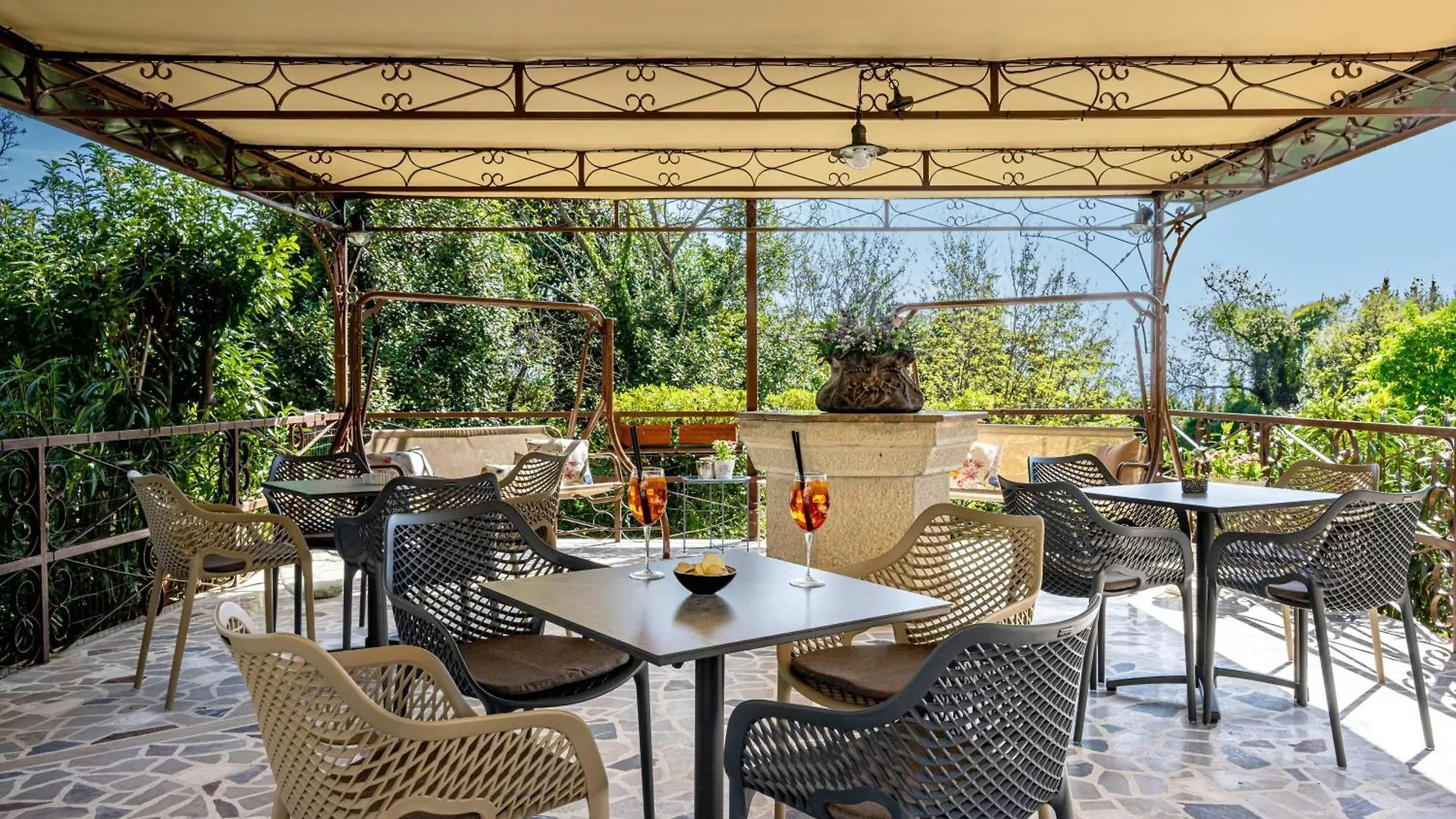 Villa Klaric Apartments ロヴラン